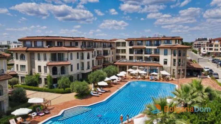 Burgas Beach Resort 1§2. Photo of the complex 2