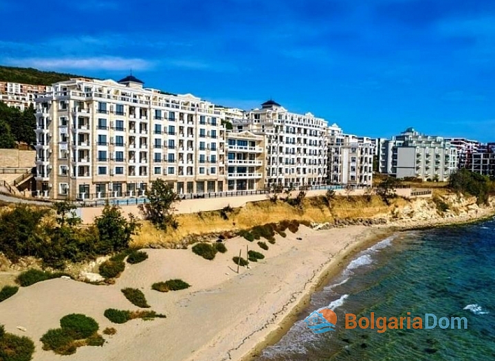 Wunderschöne neue Wohnung in erster Reihe. Foto 1