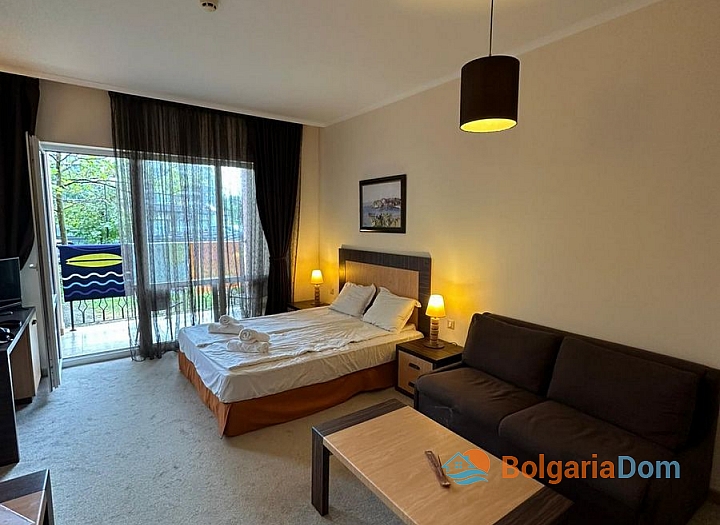 Просторная студия на первой линии . Фото 2