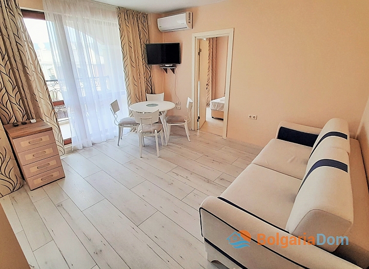 Хорошая двухкомнатная квартира на Солнечном берегу в рассрочку. Фото 9 Хорошая двухкомнатная квартира на Солнечном берегу в рассрочку. Фото 9