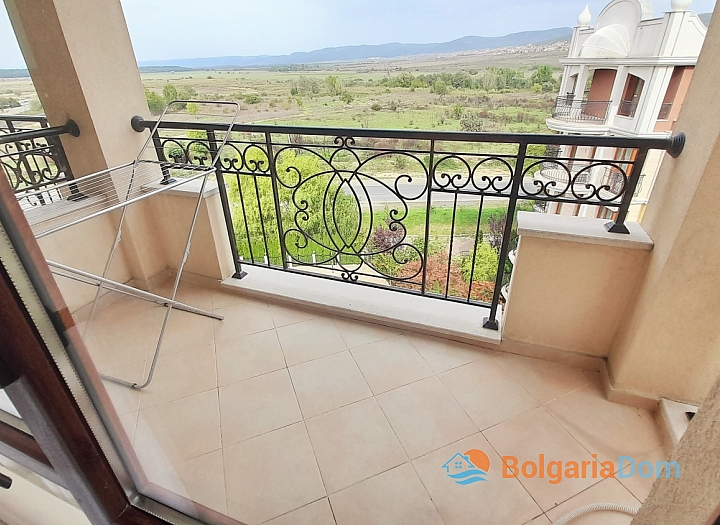 Хорошая двухкомнатная квартира на Солнечном берегу в рассрочку. Фото 7 Хорошая двухкомнатная квартира на Солнечном берегу в рассрочку. Фото 7