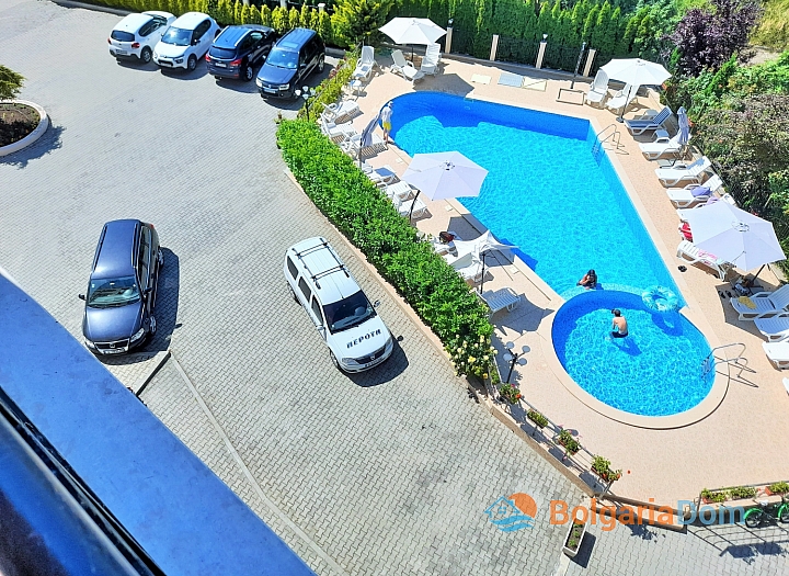 Хорошая двухкомнатная квартира на Солнечном берегу в рассрочку. Фото 3 Хорошая двухкомнатная квартира на Солнечном берегу в рассрочку. Фото 3