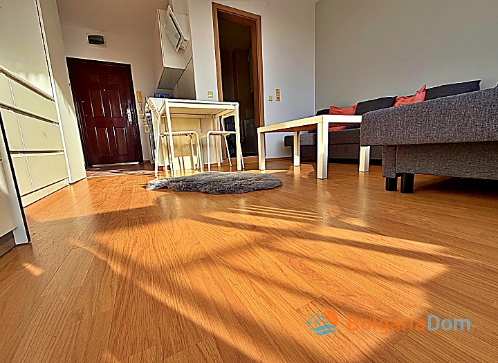 Студія з видом на басейн у великому комплексі. Фото 7 Студія з видом на басейн у великому комплексі. Фото 7