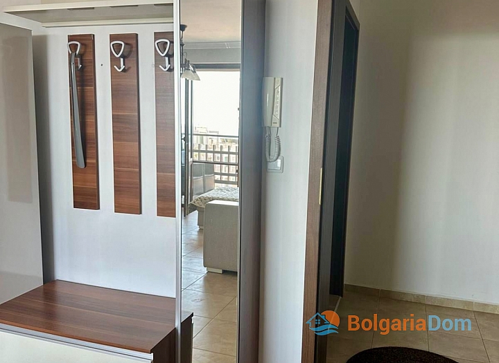 Jednoložnicový apartmán s panoramatickým výhledem na moře v Sveti Vlas. Foto 8