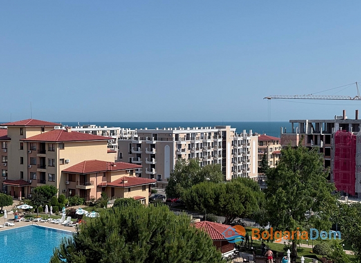 Spacious apartment with sea view in a large complex. Photo 10