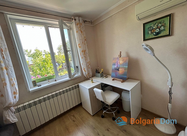 Отличный дом с тремя спальнями и красивым садом. Фото 21