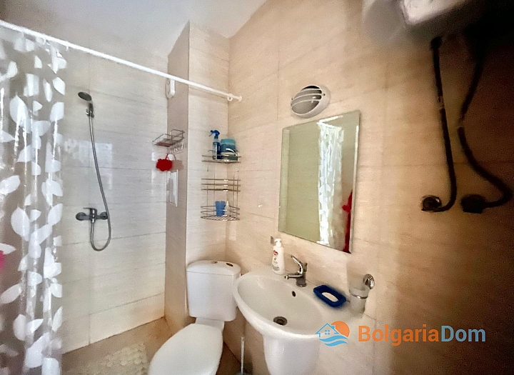 Просторная квартира в комплексе с низкой таксой поддержки. Фото 12