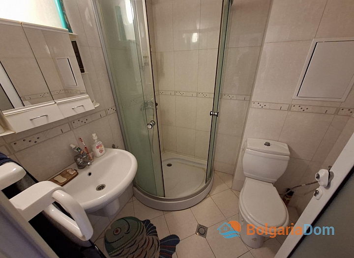 Apartament z widokiem na basen w dużym kompleksie. Zdjęcie 17 Apartament z widokiem na basen w dużym kompleksie. Zdjęcie 17