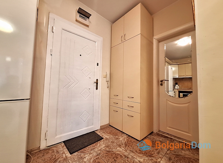 Ausgezeichnete Wohnung in einer schönen Anlage in Nessebar. Foto 10