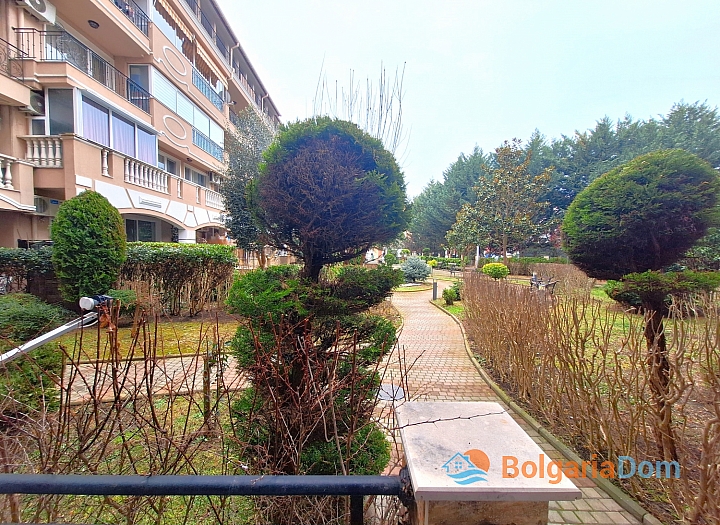 Ausgezeichnete Wohnung in einer schönen Anlage in Nessebar. Foto 4