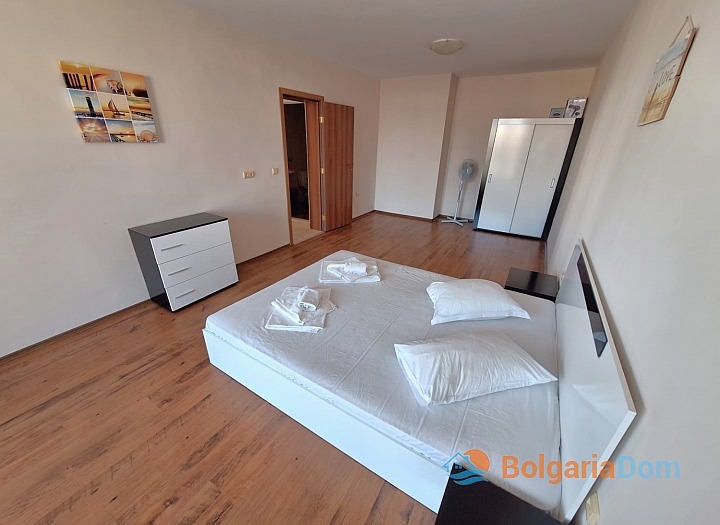 Трехкомнатная квартира с шикарным видом на море на первой линии. Фото 18