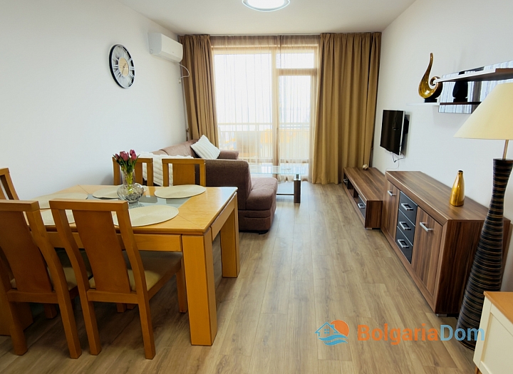 Große Wohnung mit Meerblick in erster Reihe. Foto 5 Große Wohnung mit Meerblick in erster Reihe. Foto 5