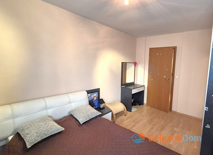 Недорога квартира на першій лінії у великому комплексі. Фото 13 Недорога квартира на першій лінії у великому комплексі. Фото 13