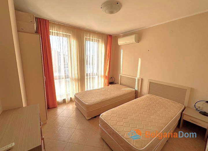 Apartment with a beautiful balcony in an excellent complex. Photo 11