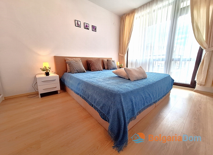 Piękny dwupokojowy apartament 300 metrów od plaży. Zdjęcie 2