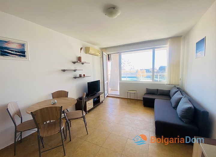 Nice apartment in a quiet place on the first line. Photo 13