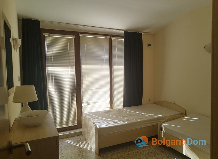 Apartament z widokiem na basen w kompleksie o doskonałej lokalizacji. Zdjęcie 11
