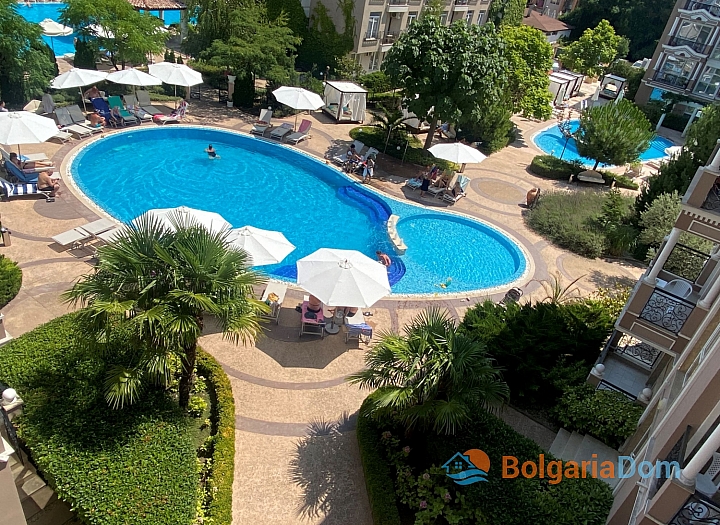 Apartament z widokiem na basen w luksusowym kompleksie. Zdjęcie 9