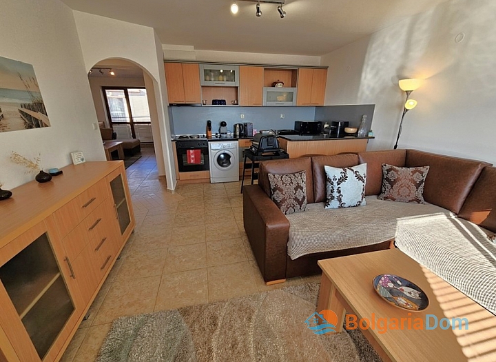 Vynikající apartmán s výhledem na moře a parkováním v centru Sveti Vlas. Foto 11