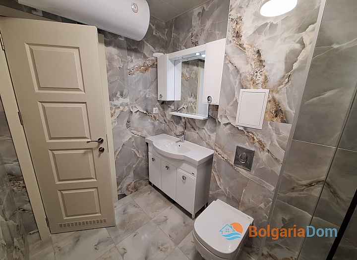 Nový byt na první linii v centru Nesebaru. Foto 13