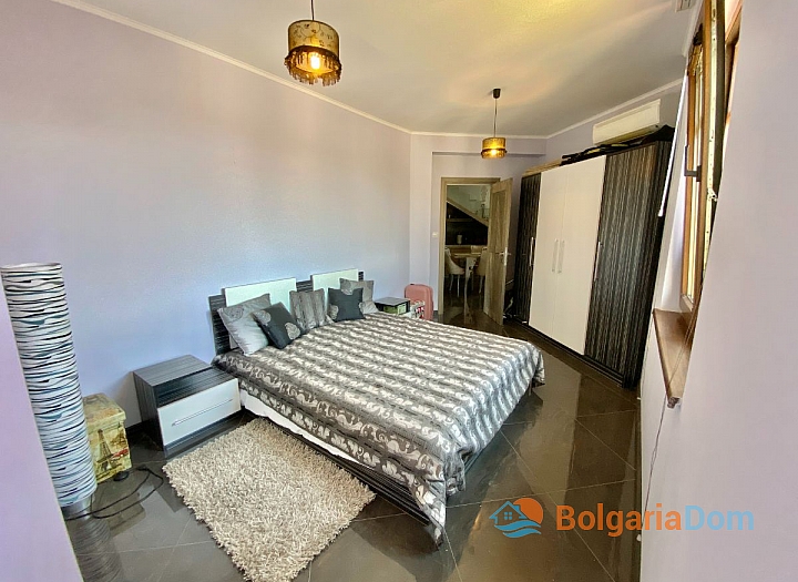 Mezonetový apartmán se 4 ložnicemi v komplexu Esteban. Foto 14