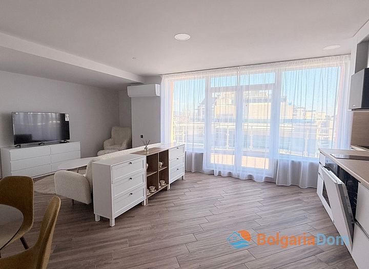 Luksusowy nowy apartament z widokiem na morze w pierwszej linii. Zdjęcie 1 Luksusowy nowy apartament z widokiem na morze w pierwszej linii. Zdjęcie 1