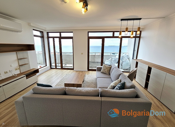 Apartmán s výhledem na moře a luxusní terasou v centru Sveti Vlas. Foto 15 Apartmán s výhledem na moře a luxusní terasou v centru Sveti Vlas. Foto 15