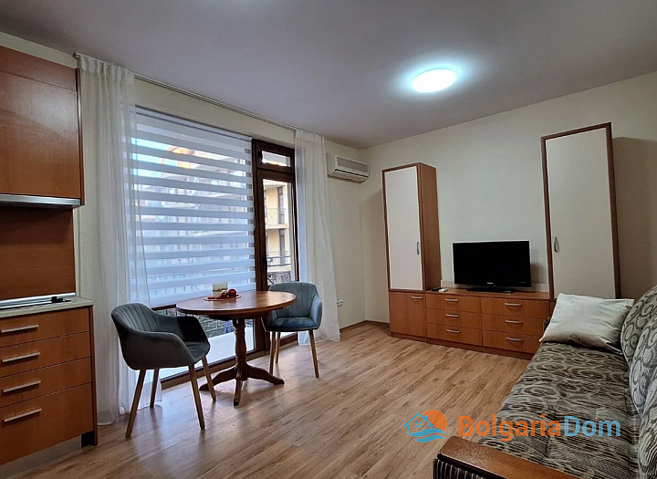 Útulný jednopokojový byt v uzavřeném komplexu. Foto 3