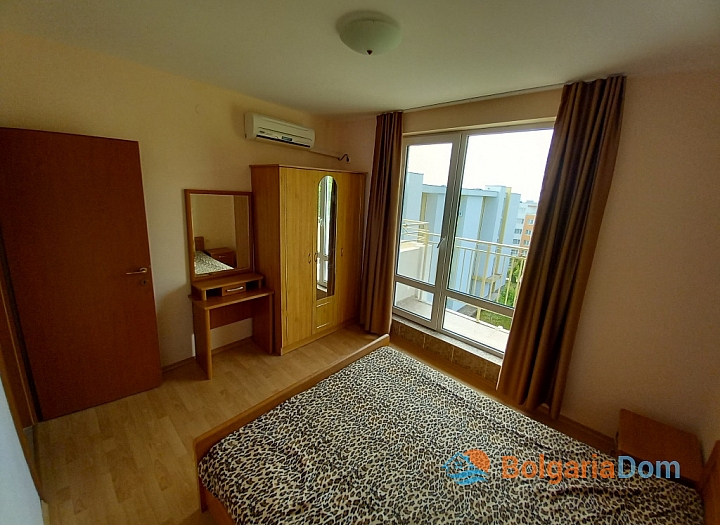 Large apartment with sea view!. Photo 11