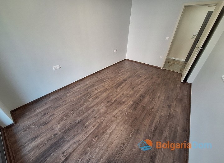 Nový byt na první linii v centru Nesebaru. Foto 10