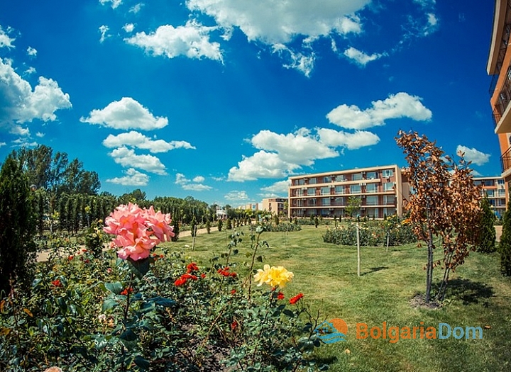 Холидей Форт Гольф Клаб /Holiday Fort Golf Club/ - недорогие квартиры в Болгарии. Фото 1