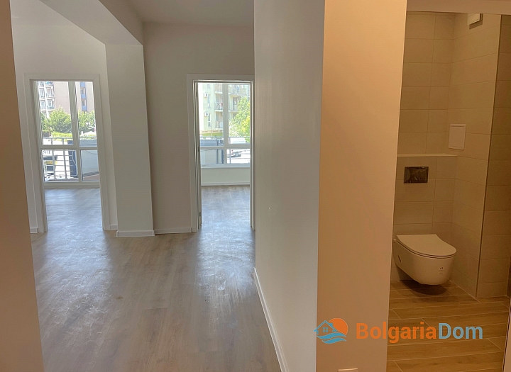 Квартира с двумя спальнями в доме без таксы поддержки. Фото 10