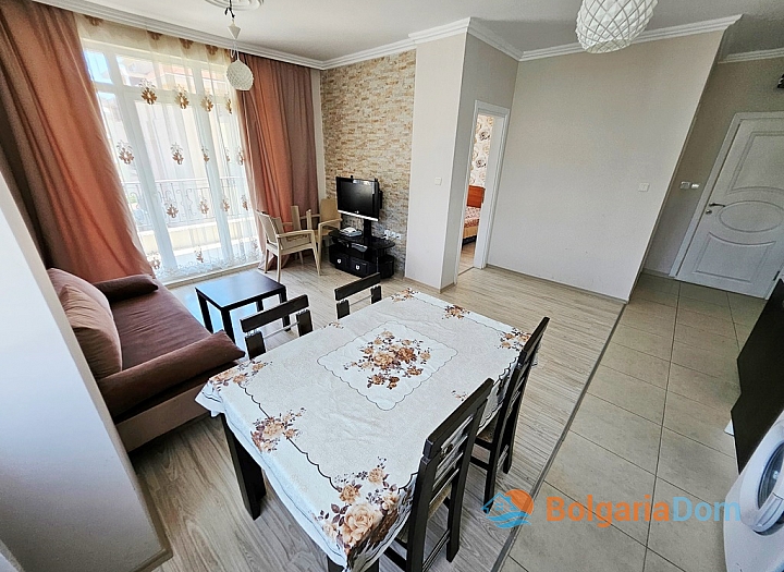 Two-room apartment 400 meters from the beach. Photo 4