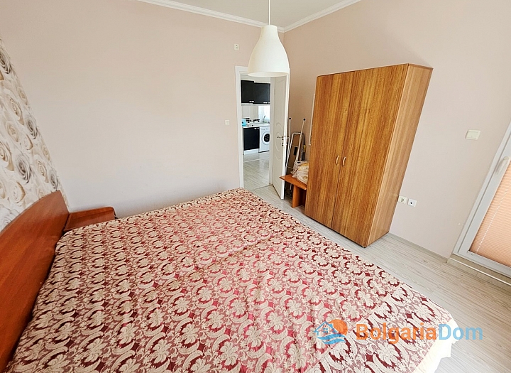 Two-room apartment 400 meters from the beach. Photo 9