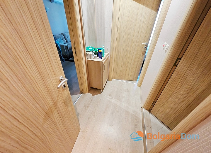 Dvoupokojový apartmán v luxusním komplexu 700 metrů od moře. Foto 10