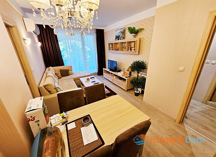 Dvoupokojový apartmán v luxusním komplexu 700 metrů od moře. Foto 2