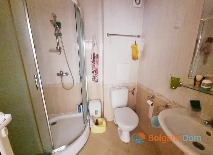 Dvoupokojový apartmán s výhledem na moře za konkurenceschopnou cenu. Foto 12