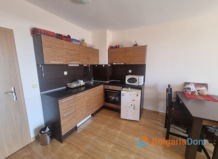 Dvoupokojový apartmán s výhledem na moře za konkurenceschopnou cenu. Foto 17