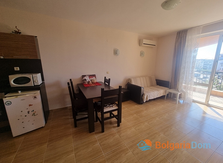 Dvoupokojový apartmán s výhledem na moře za konkurenceschopnou cenu. Foto 14