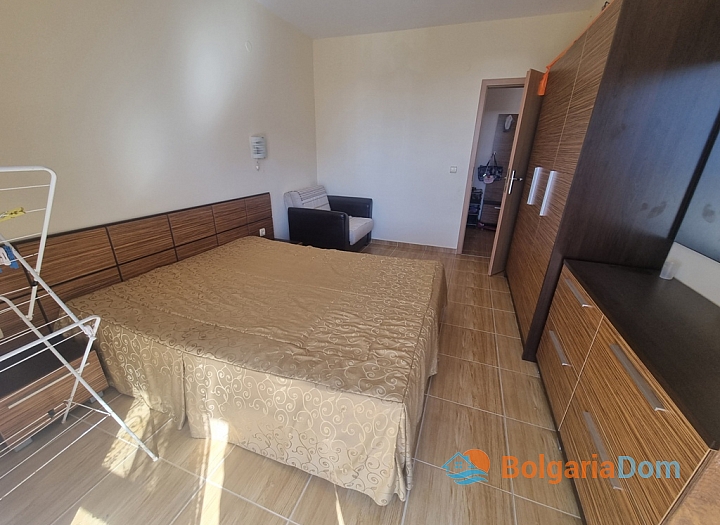 Dvoupokojový apartmán s výhledem na moře za konkurenceschopnou cenu. Foto 18