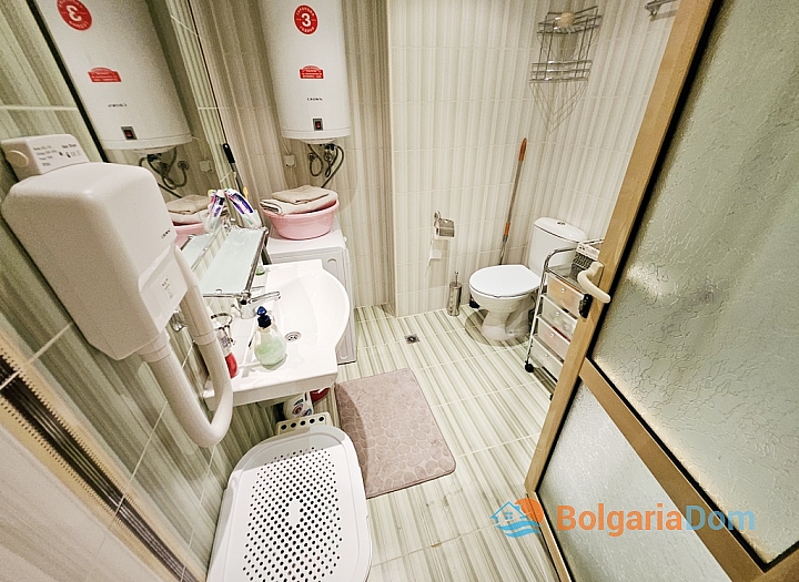 Apartament dwupokojowy 400 metrów od morza. Zdjęcie 18