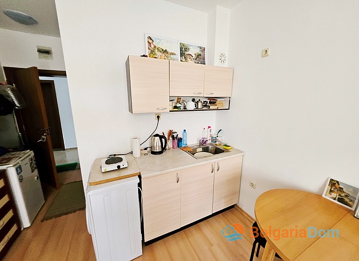 Praktický studiový apartmán ve velkém komplexu. Foto 7