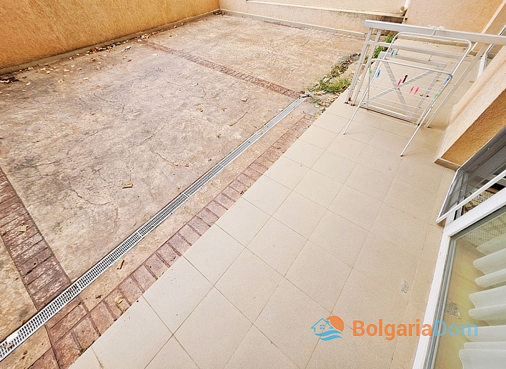 Praktický studiový apartmán ve velkém komplexu. Foto 10