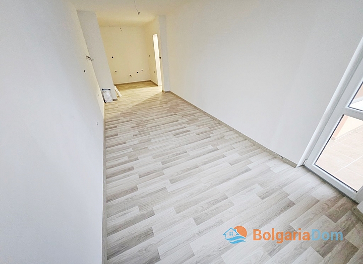 Large three-room apartment in Nessebar. Photo 12