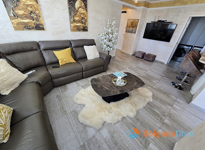 Шикарная квартира в центре Солнечного Берега. Фото 13