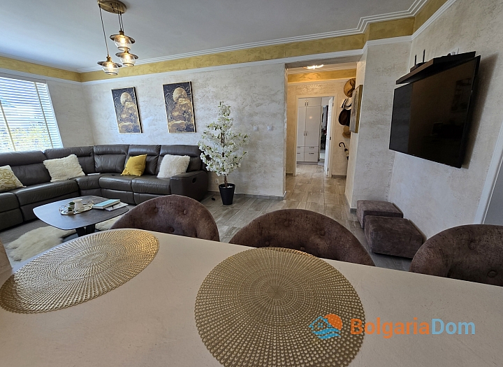 Шикарная квартира в центре Солнечного Берега. Фото 14