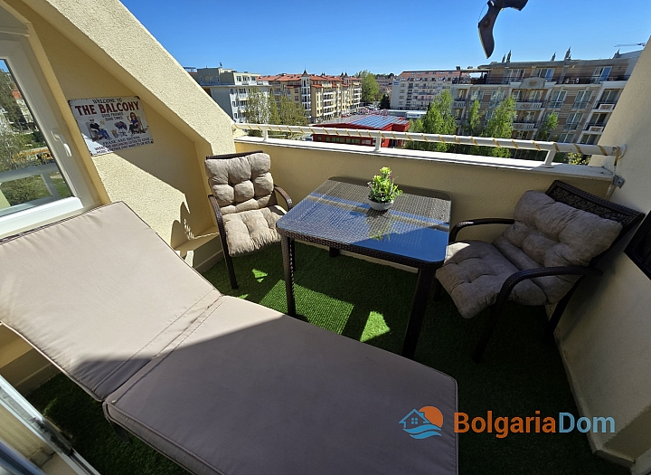 Шикарная квартира в центре Солнечного Берега. Фото 7