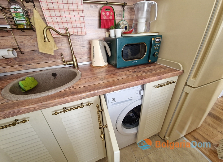 Neu möblierte Wohnung in einer schönen Anlage. Foto 10