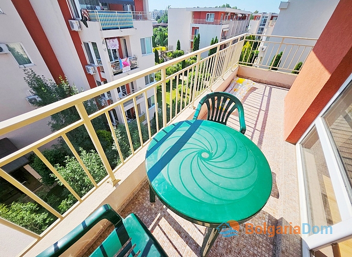 Studio apartment in a large family complex on the coast. Photo 6