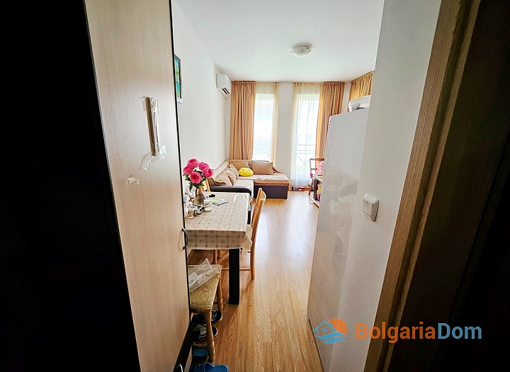 Cozy two-room apartment in a large gated complex on the coast. Photo 10